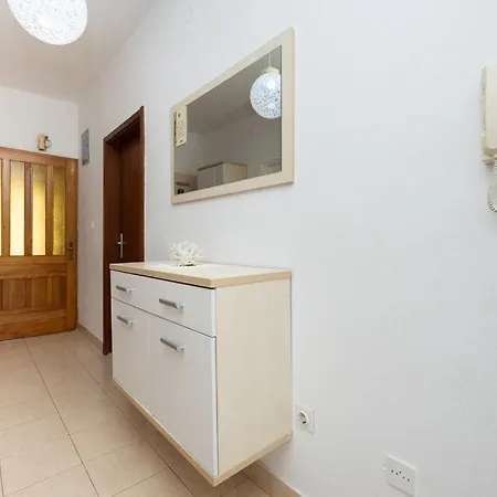 Apartment Jana *